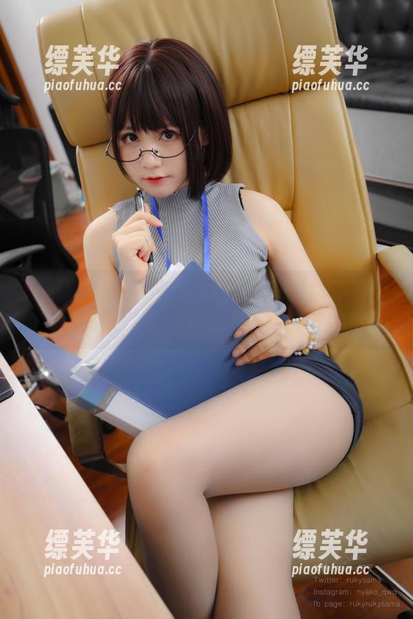 荒井喵喵的獣耳彼女2合集，随意翻翻，惊喜在等着你！