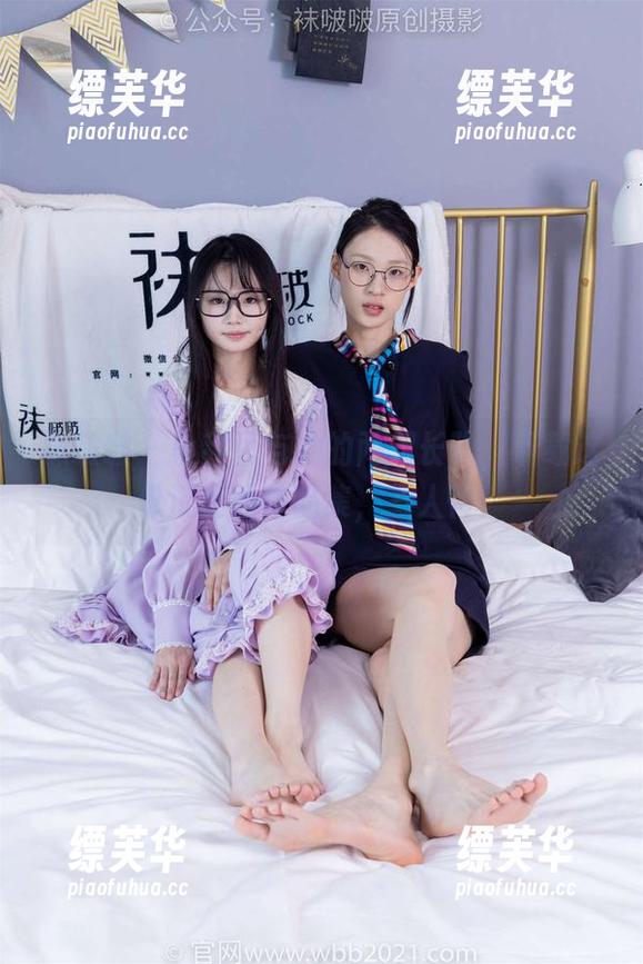 袜啵啵 - 小甜豆与她的两双长靴，下载这份沉迷的作品集，惹人怜！