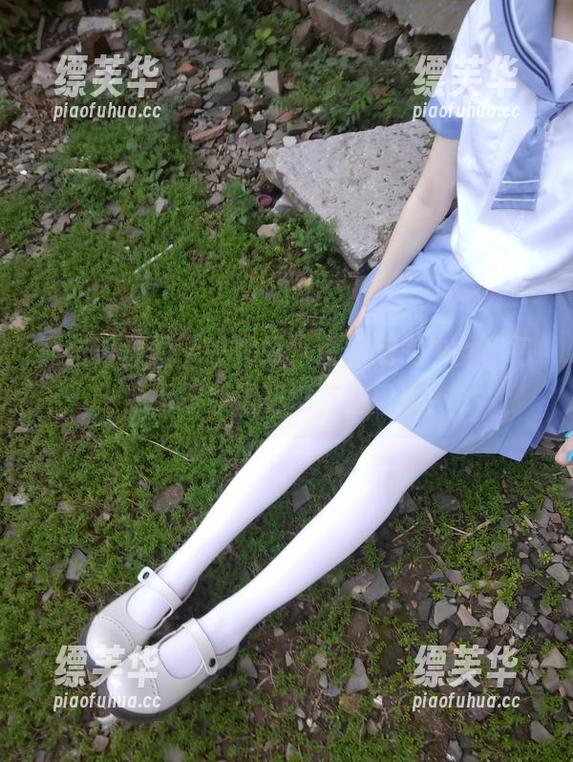 西尔酱原图，咻咻咻！民国元气少女出门，街坊邻居有没有流口水？