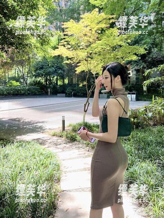 微密圈 - 让陈妮妮UNI教你如何用牛仔短裤，美图也能撩动灵魂！