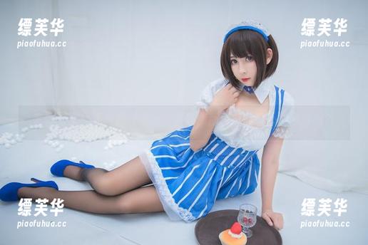 套图来了！雯粥粥最新操服展现，那线条玻璃心能承受吗？