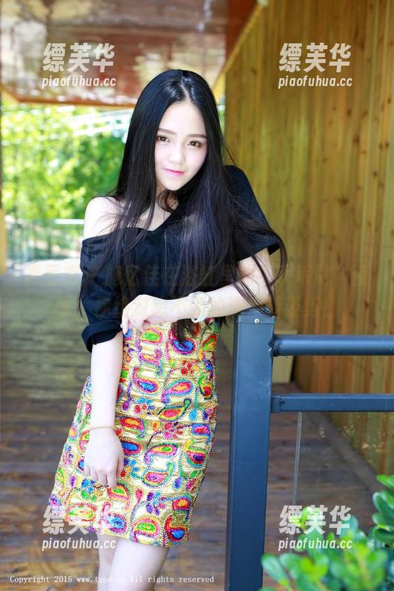 青豆客 - 施忆佳在浴缸里的“乖乖牌”资源，你绝对想不到的洗澡新姿势！