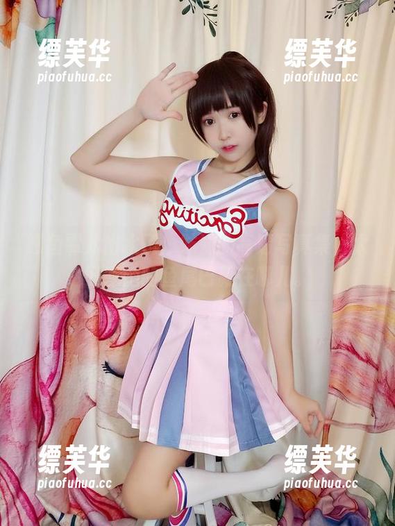鳗鱼霏儿出水了：妹妹的高清写真集，太好奇她的鱼尾巴藏在哪儿。